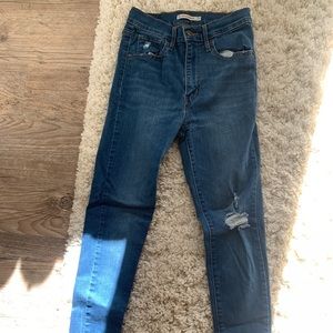 Levi’s Mile High Super Skinny Jeans